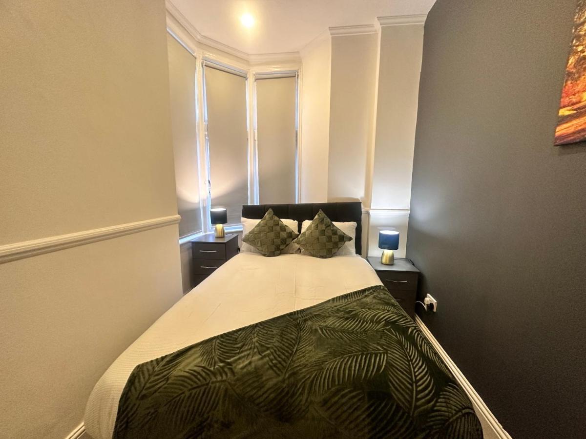 Kensington High Street Apartment Лондон Екстериор снимка